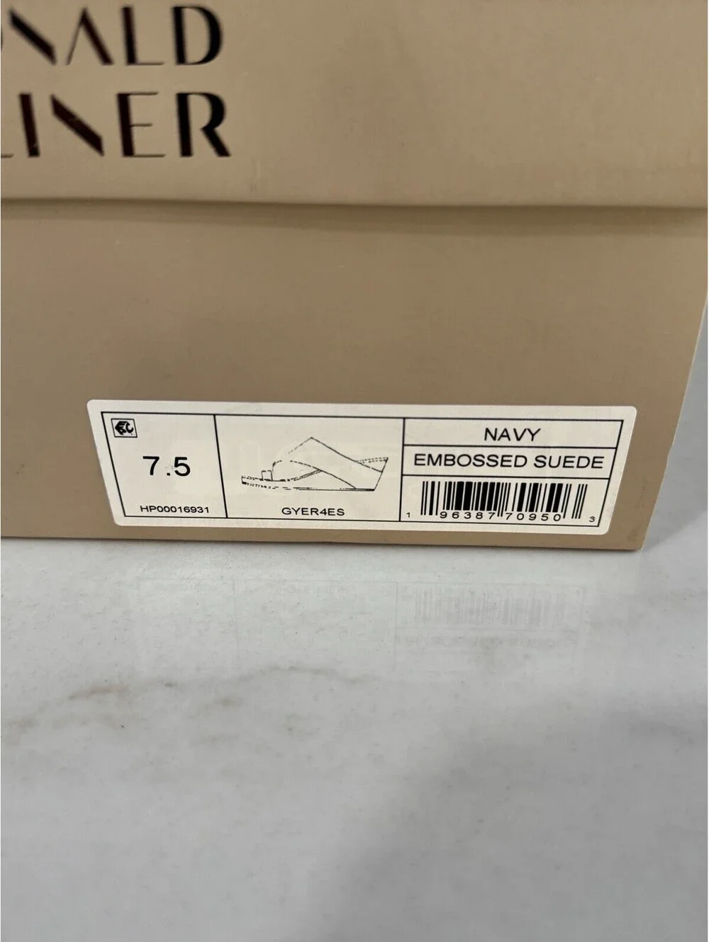 Donald J. Pliner new box